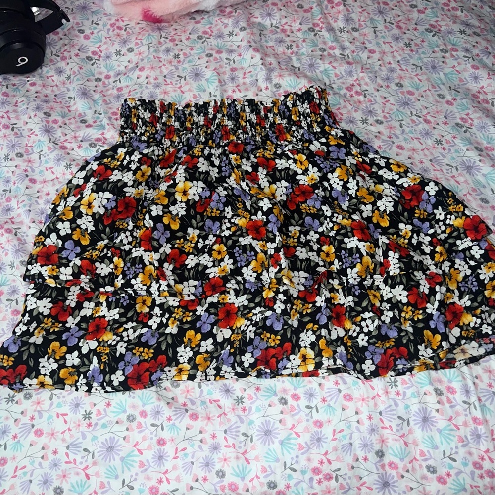Floral Skirt - Picture 3 of 5